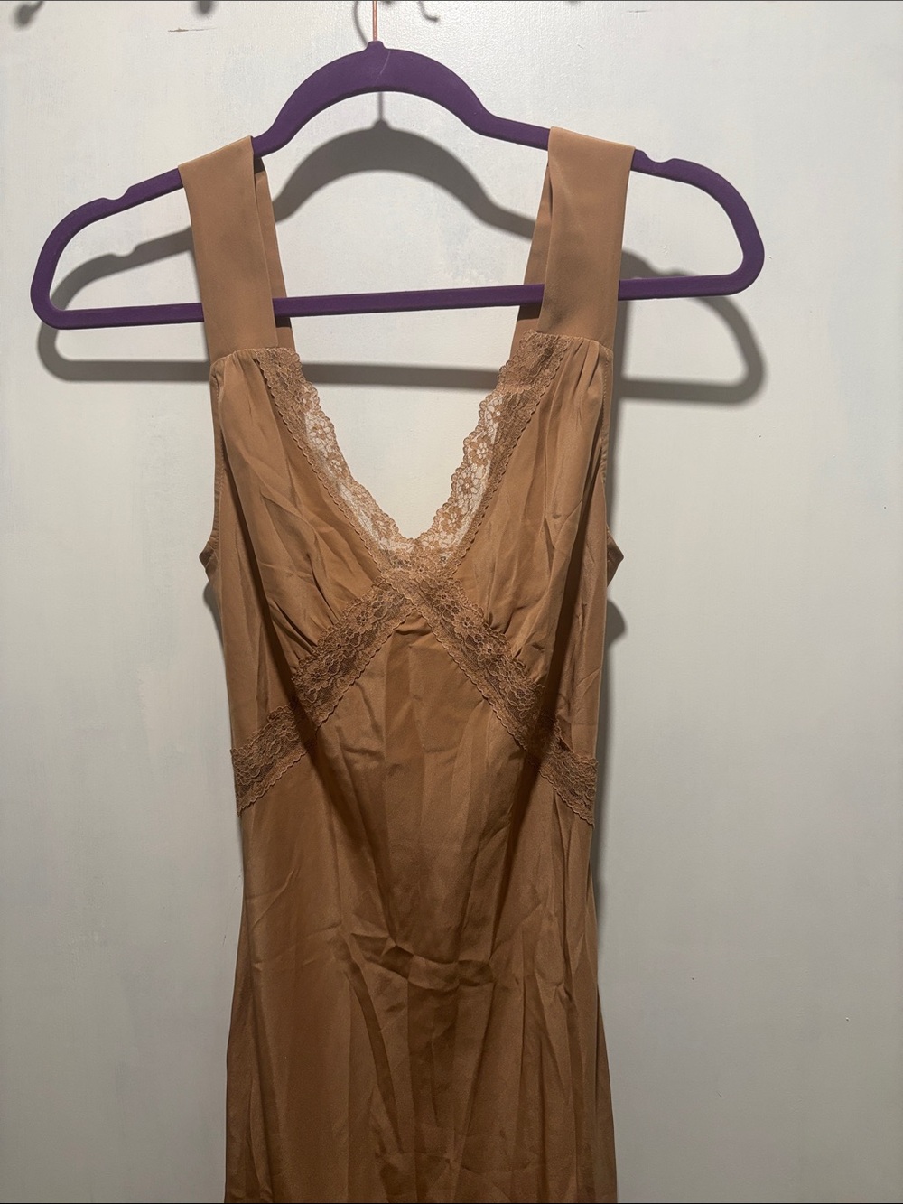 REFORMATION Provence midi dress in buff - Picture 3 of 9